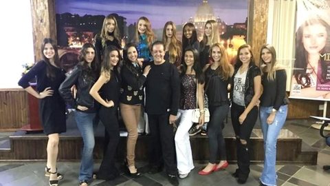 Padre que já foi modelo na Europa organiza concurso de miss em Rio Preto