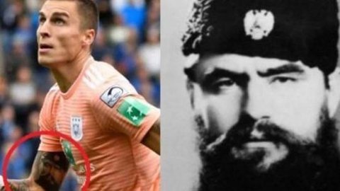 Jogador do AEK é punido pela Uefa por tatuagem “polêmica”, e Porto deverá pagar multa alta