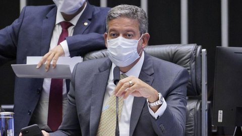 Lira diz que reforma tributária será a possível e melhorará sistema