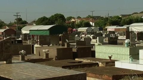 Polícia investiga venda irregular de túmulos em Andradina