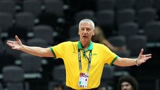 Aleksandar Petrovic não é mais o técnico da seleção brasileira masculina de basquete