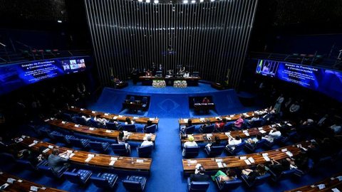 STF afasta imunidade parlamentar e abre ações contra senador Kajuru