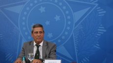 Orçamento atende a metade das necessidades da Defesa, diz ministro