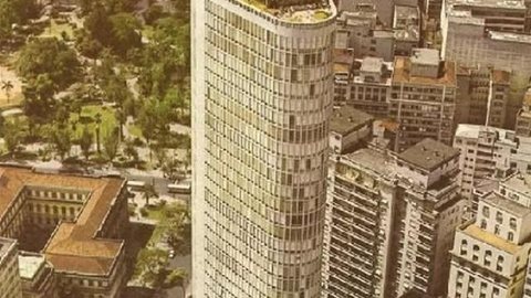 Imagem Condenado a pagar danos morais a cliente, Terraço Itália funciona em um dos prédios mais altos de São Paulo