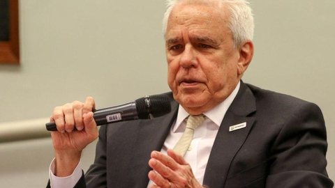 “Estamos preparando a Petrobras para petróleo abaixo de US$ 25”, diz presidente