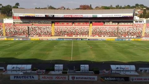 Botafogo-SP inicia venda de ingressos para final contra São Bernardo no Santa Cruz