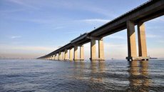 Ponte Rio-Niterói volta a ter restrições para tráfego de carga