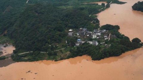Chuvas intensas matam mais de 20 pessoas na China