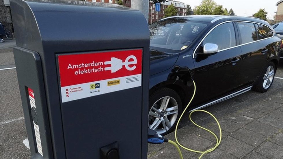 Maioria dos consumidores quer carros elétricos como opção de compra