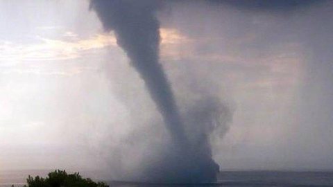 Tornado atinge Itália e deixa dois mortos; pelo menos 9 pessoas ficaram feridas