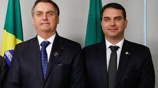 Lewandowski envia à PGR ação contra Bolsonaro por ato ilegal em defesa de Flávio