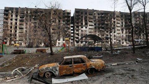 Ucrânia diz que tragédia de Mariupol complica esforços de paz