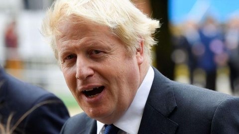 Primeiro-ministro rejeita “imigração descontrolada” no Reino Unido