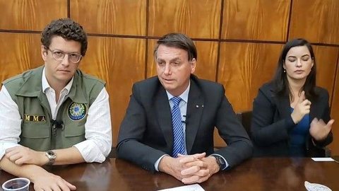 Bolsonaro diz que já tem candidatos em São Paulo, Santos e Manaus