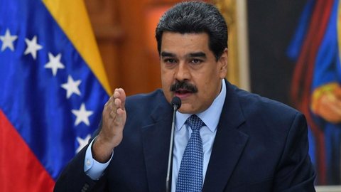 Com legitimidade contestada, Maduro assume segundo mandato como presidente da Venezuela