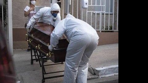 São Paulo lidera número de mortes pelo novo coronavírus com 2.333 óbitos