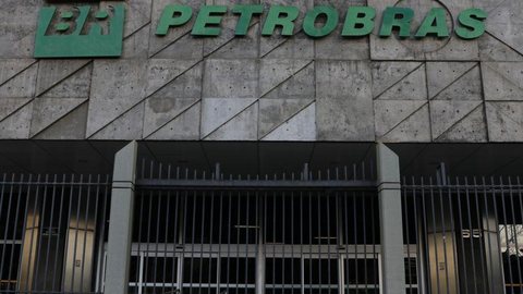 Imagem Paes de Andrade é nomeado conselheiro e eleito presidente da Petrobras