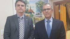 Bolsonaro anuncia o almirante de esquadra Bento Costa Lima Leite como novo ministro de Minas e Energia