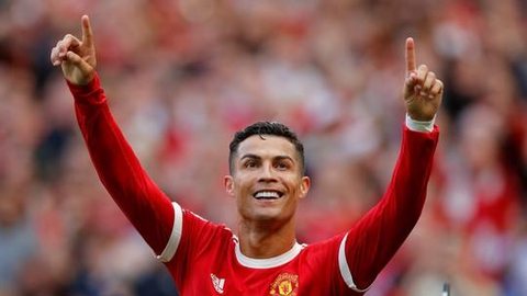 Cristiano Ronaldo posta após volta ao Old Trafford: “Lembrete de por quê é o Teatro dos Sonhos”