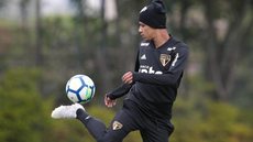 Vasco x São Paulo: sem Diego Souza e Brenner, Jardine relaciona 22 atletas; veja lista