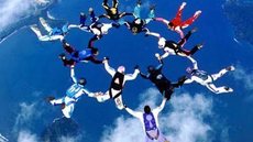 Após aproximadamente 4 meses fechado, Centro Nacional de Paraquedismo de Boituva reabre para saltos individuais