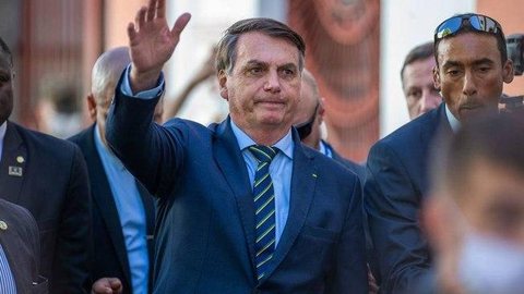 TRF estende prazo para Bolsonaro apresentar exame da Covid-19