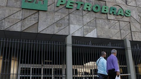 Petrobras anuncia reajuste de 7% no preço do gás natural