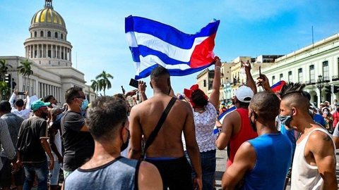 Cuba proíbe manifestação, mas organizadores mantêm passeata por mudança de regime