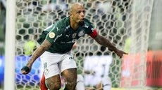 Inter observa situação de Felipe Melo no Palmeiras e acena com contrato de dois anos