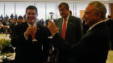 Temer chama Paraguai de Portugal em evento com presidente paraguaio