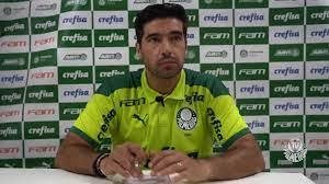 Abel Ferreira atinge nova marca em clássicos pelo Palmeiras; Santos é o maior freguês do técnico
