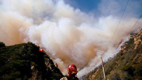 Incêndio no norte da Califórnia já é um dos mais letais a atingir o estado
