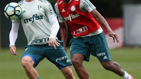 Volta de lesionados e boa fase de Borja acirram disputa no Palmeiras