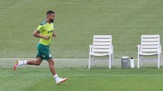 Escalação do Palmeiras: Jorge inicia transição física e pode ser reforço em clássico contra o Santos