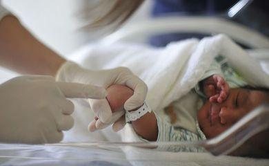 Hospital em Brasília dá atenção especial a mães na hora do parto