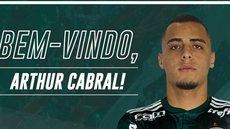 Palmeiras anuncia contratação de Arthur Cabral, atacante do Ceará