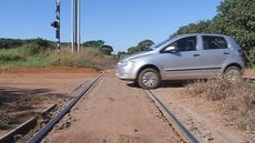 Concessionária tem projeto para acabar com cruzamentos em nível em Votuporanga