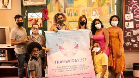 Transexuais se mobilizam para superar barreiras e retificar documentos