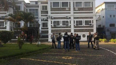 PF cumpre mandados em operação contra fraudes em contratos no Porto de Santos