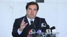 Maia diz que crédito deve chegar às micro, pequenas e médias empresas