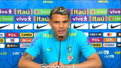 Thiago Silva vê cobrança exagerada sobre Neymar e faz paralelo: “Fui tachado de chorão”