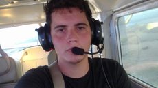 Piloto do PR é encontrado vivo três dias após queda de avião agrícola em MT