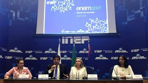 Governo deve ampliar funções do Inpe, diz ministro Marcos Pontes