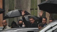 Bolsonaro é recebido em cidade italiana com manifestações pró-governo
