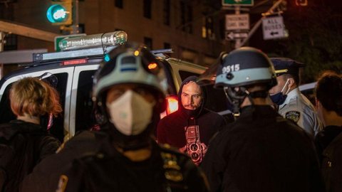 Polícia prende 11 em Portland e 50 em Nova York durante protestos