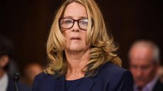 Professora relata no Senado dos EUA que foi agarrada por indicado à Suprema Corte: ‘Pensei que iria me estuprar’