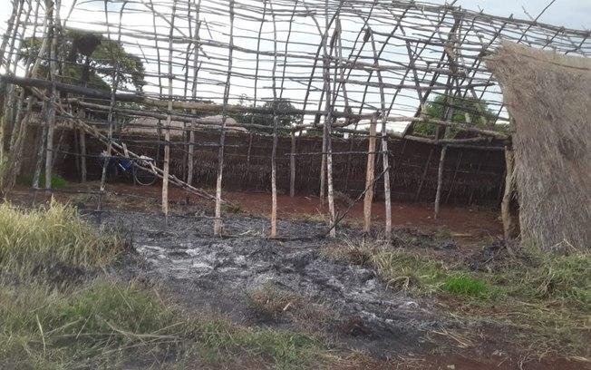 Casa de reza indígena é incendiada em área de conflitos por terra no MS