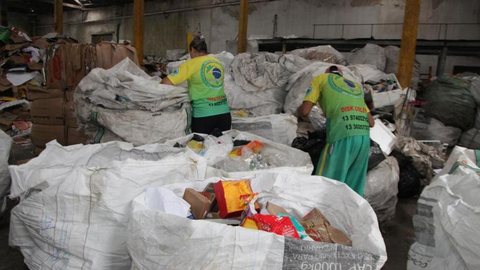 Covid -19 gera dificuldades para catadores de materiais recicláveis
