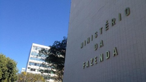 Economistas criticam falta de clareza e de detalhamento nas propostas de Bolsonaro e Haddad