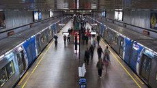 Estações de metrô do Rio e de Brasília passam por limpeza neste sábado